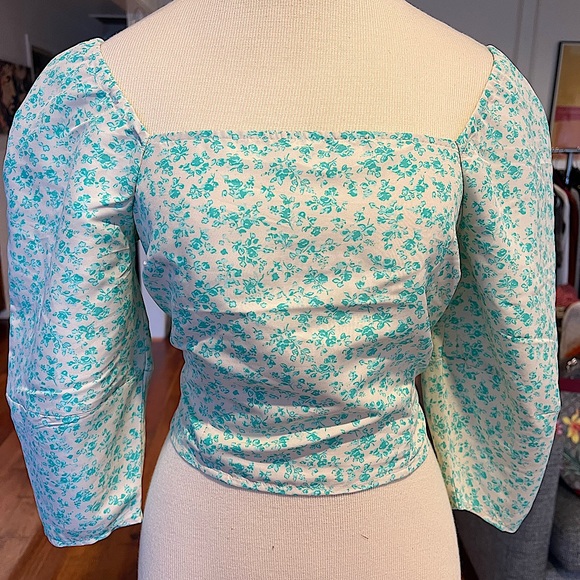 Levi’s the Statemwnt blouse in blue NWT - Picture 6 of 8